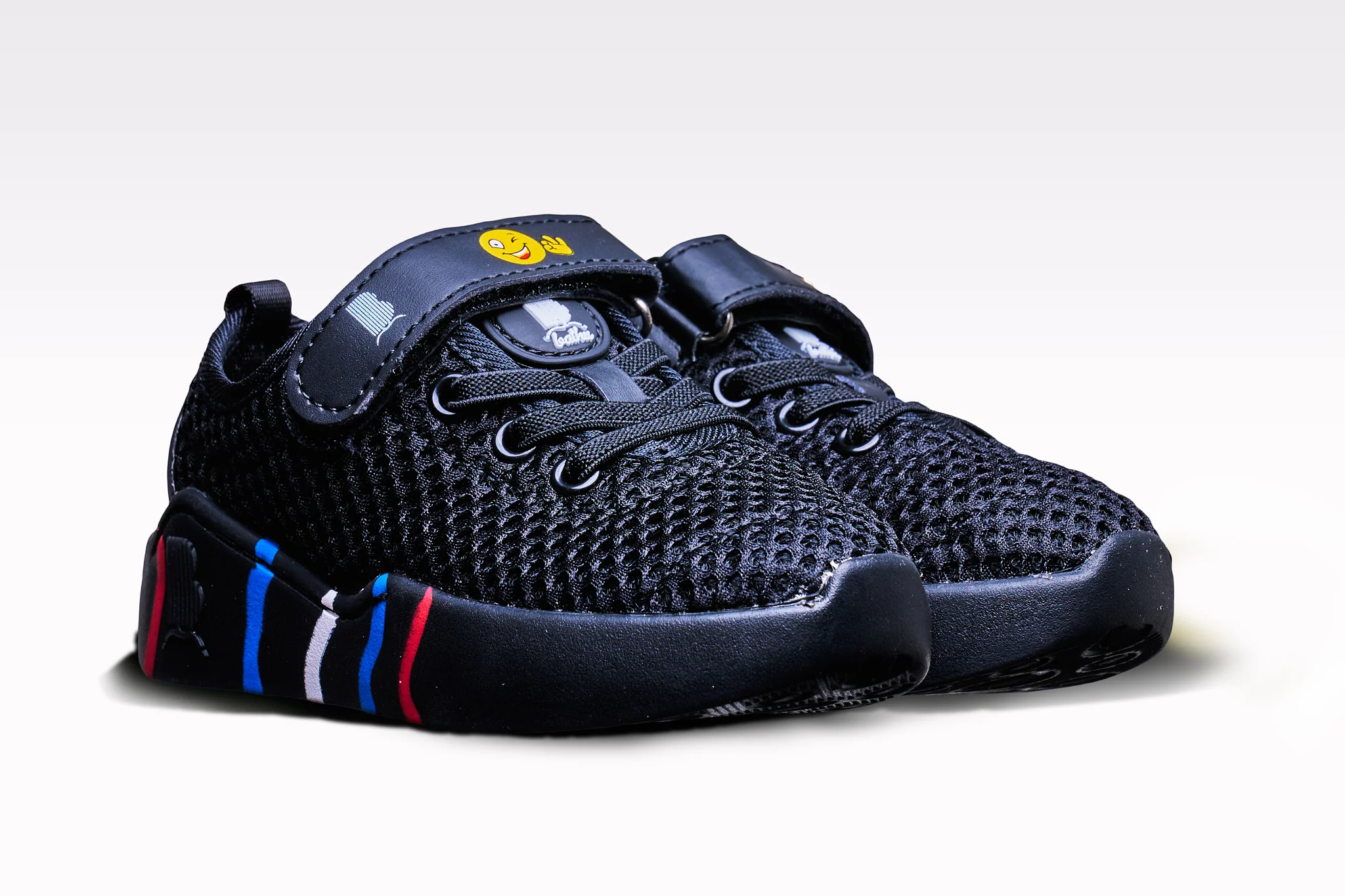 Mesh 3.0 Kids - Full Black - Image 3